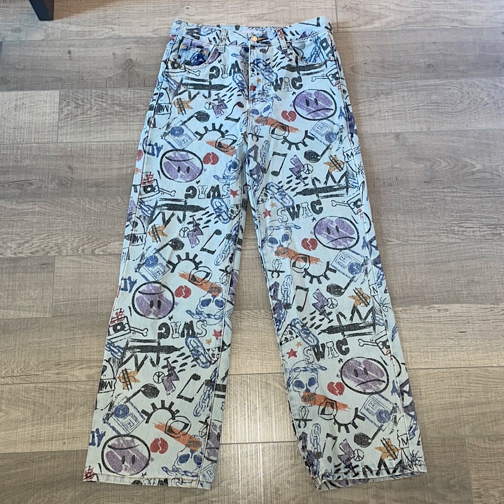 Grungy Patterned Jeans